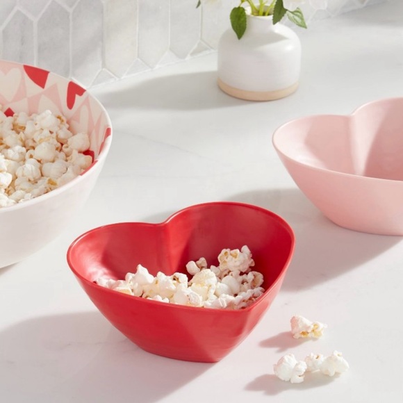 SET OF 3 Heart Bowl Red Target Threshold Valentine’s day - Picture 2 of 4